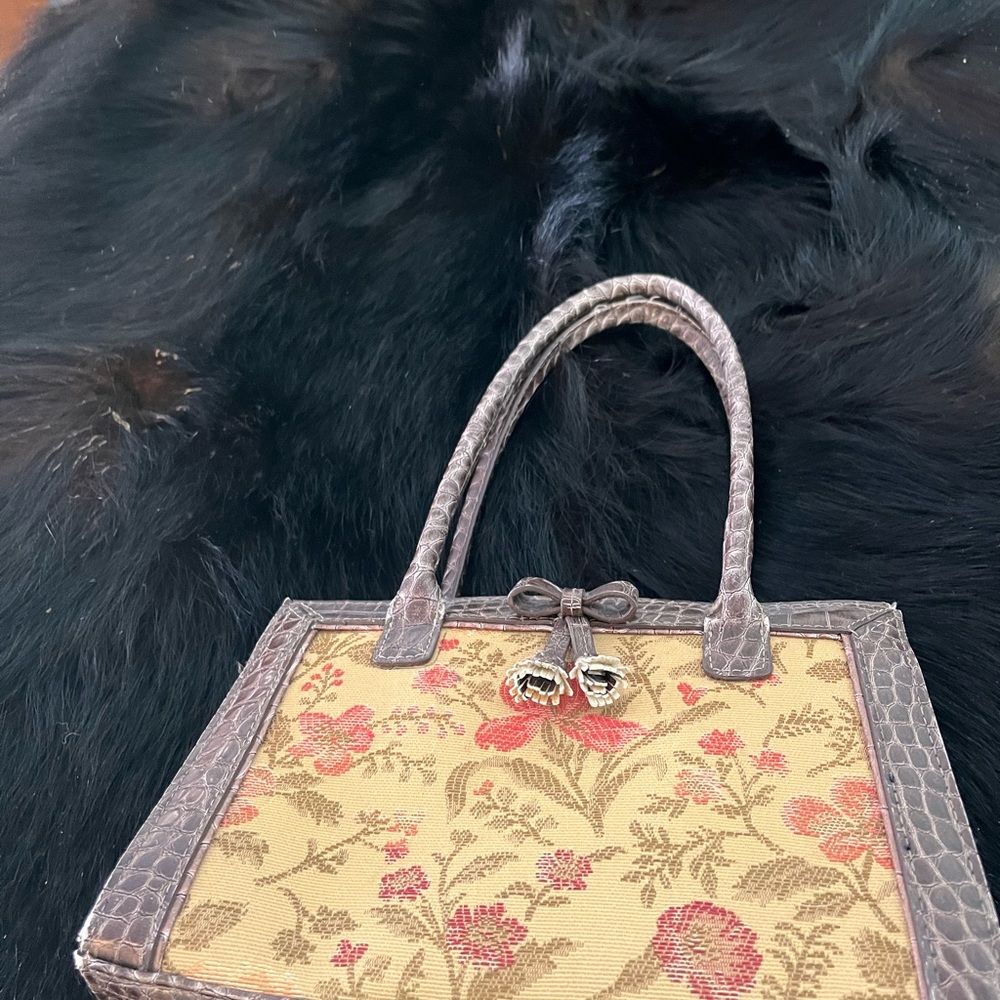 Purse - Picture 4 of 5